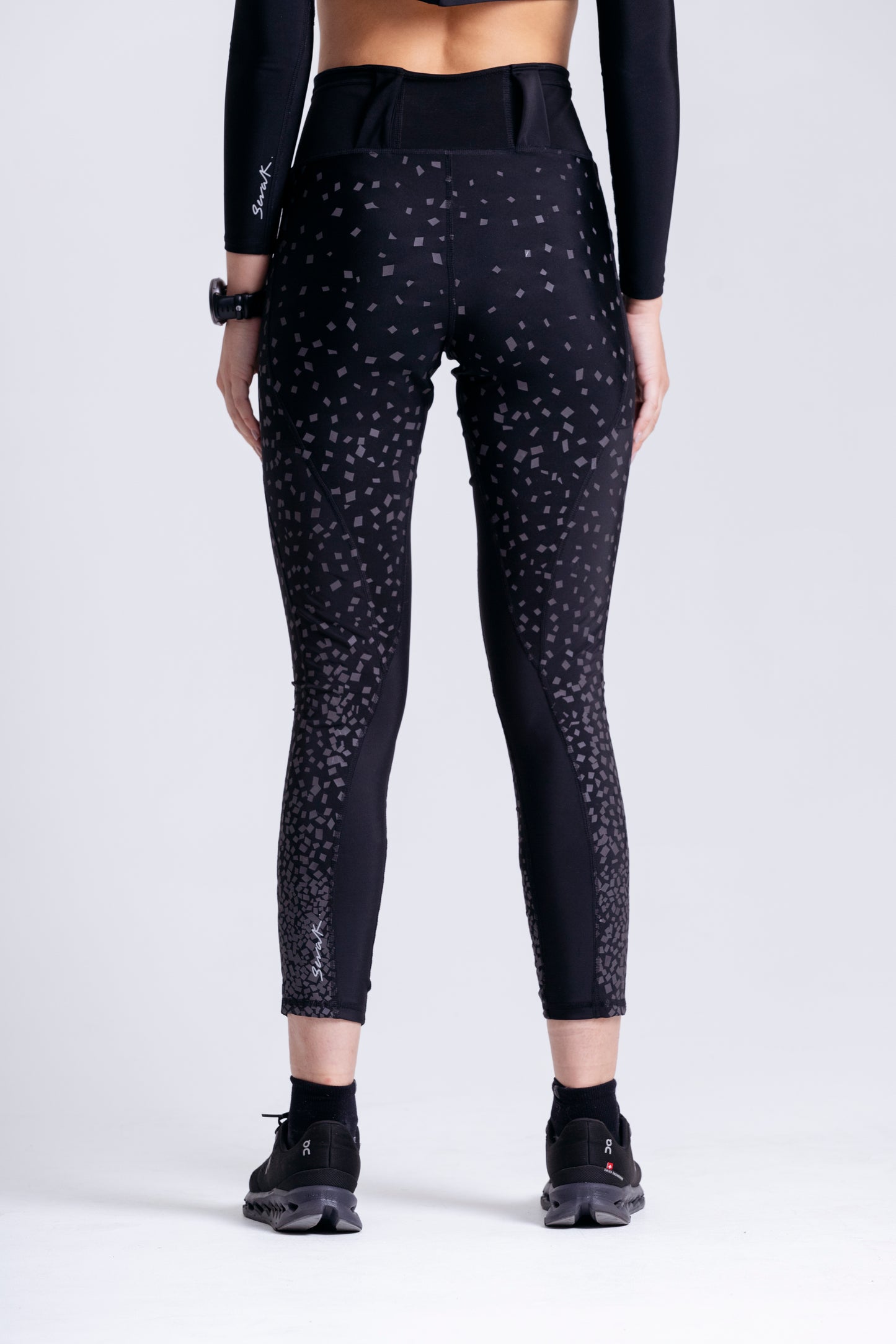 REFLEX COMPRESS PANT.